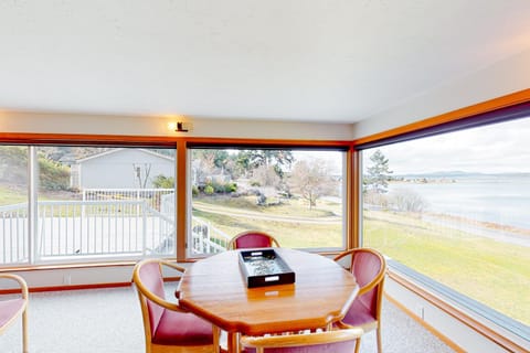 Gleeson's Bay House House in Lopez Island