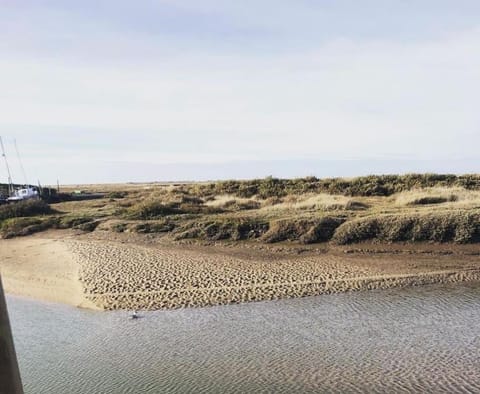 NEW! Blakeney. Harbour View House in Blakeney