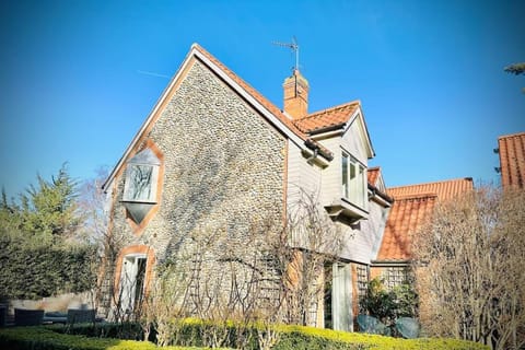 NEW! Blakeney. Harbour View House in Blakeney