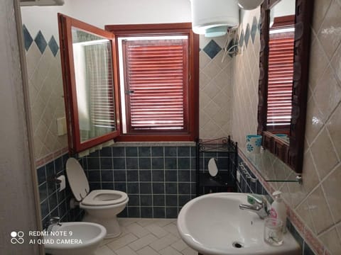 casa luna House in Santa Teresa Gallura