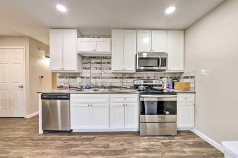 St Charles Vacation Home By Historic District House in Saint Charles