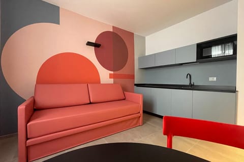 Kitchen or kitchenette, Living room