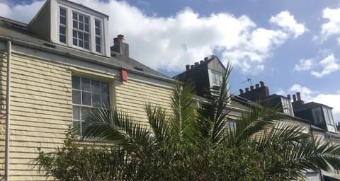 Cosy Loft Apartment in Georgian Home Vacation rental in Plymouth