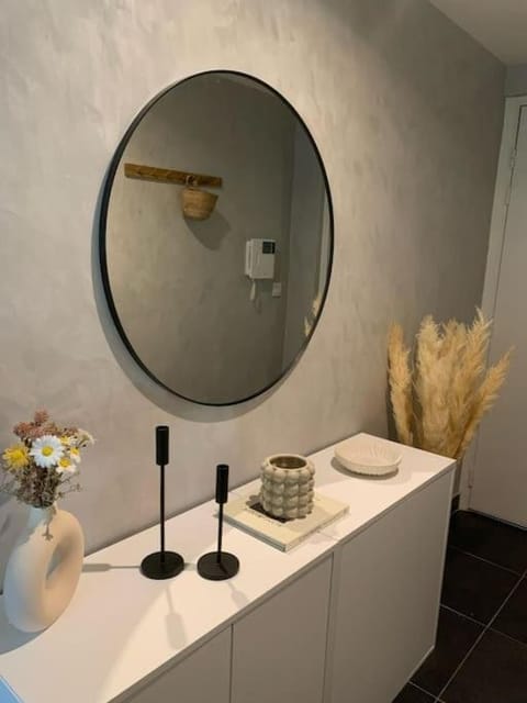 Charmant 2 pièces proche Monaco - Parking privé Apartment in Menton