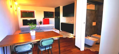 Photo of the whole room, Seating area, Dining area