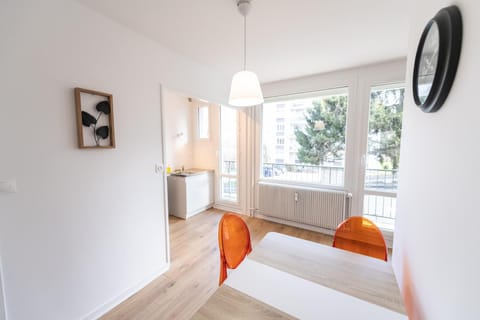 Balcony/Terrace, Balcony/Terrace, Dining area