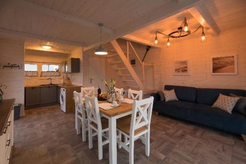 Pod Morskim Niebem House in Pomeranian Voivodeship