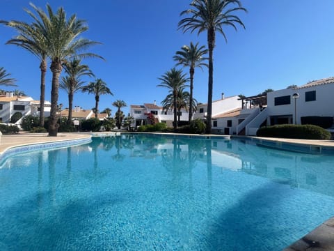 Property building, Pool view, Swimming pool