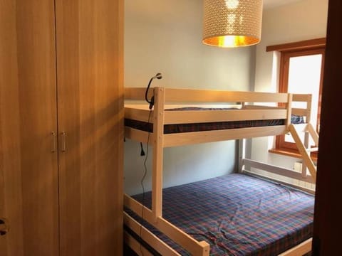 Scanno Parco naz Abruzzo Nuovo Appartamento I Gerani,300 m dal centro, vista, wifi garage max 7 persone House in Scanno