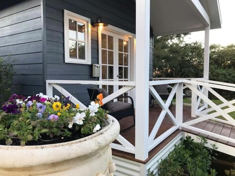 Balcony/Terrace, Garden view