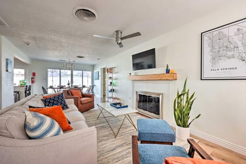 Less Than 4 Mi to Dtwn Palm Springs Home with Private Patio House in Palm Springs