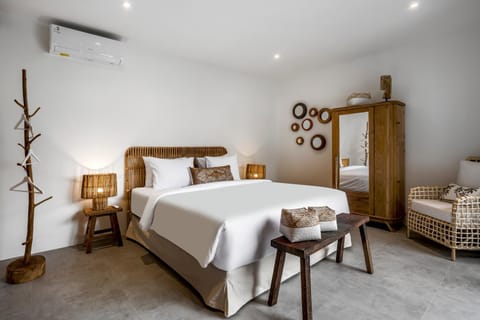 Bed, Bedroom, air conditioner