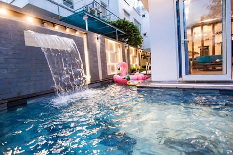Pool view, Swimming pool, Swimming pool