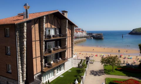 Property building, Off site, Sea view