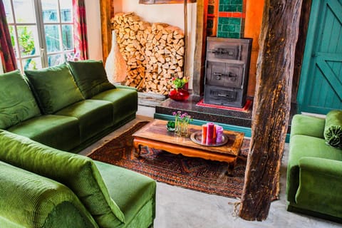 View (from property/room), View (from property/room), Living room, Seating area, Dining area, Meeting/conference room, Garden view, Garden view, Landmark view, Landmark view, River view, River view, flat iron