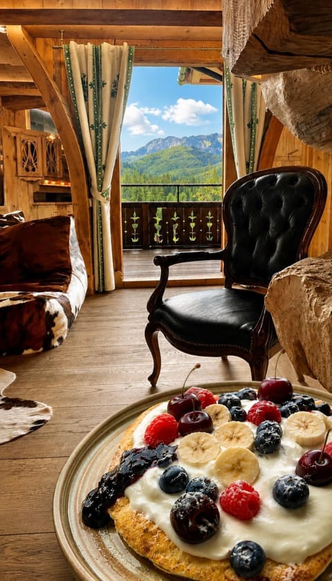 Natural landscape, Living room, Seating area, Food, Mountain view
