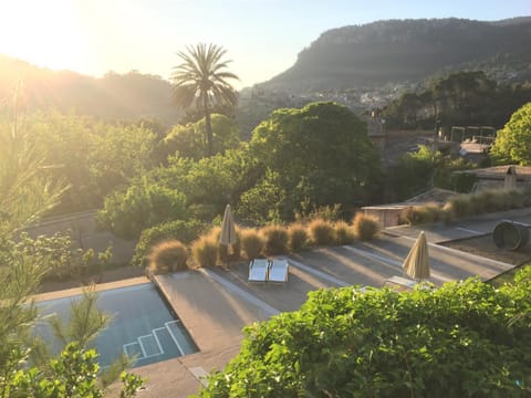 Swimming pool, Sunset