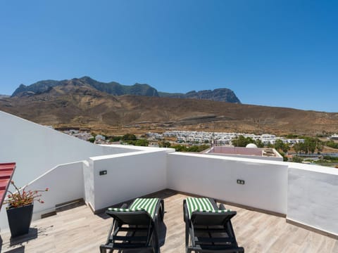 Natural landscape, View (from property/room), Balcony/Terrace, Mountain view
