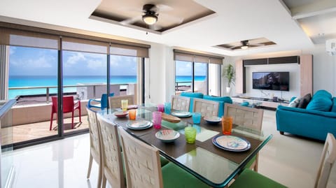 Balcony/Terrace, Dining area