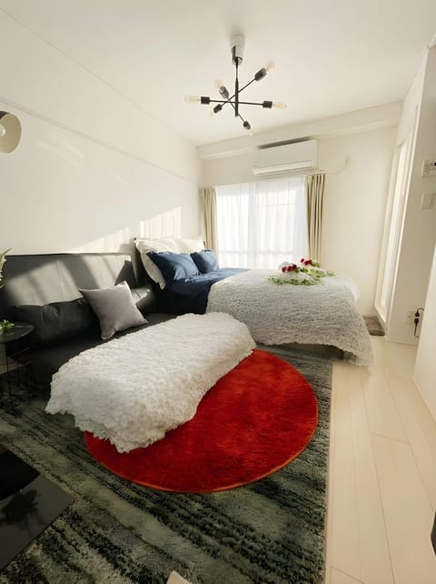 Property building, Bed, Living room, Photo of the whole room, Bedroom, heating, heating, internet, internet, air conditioner, air conditioner