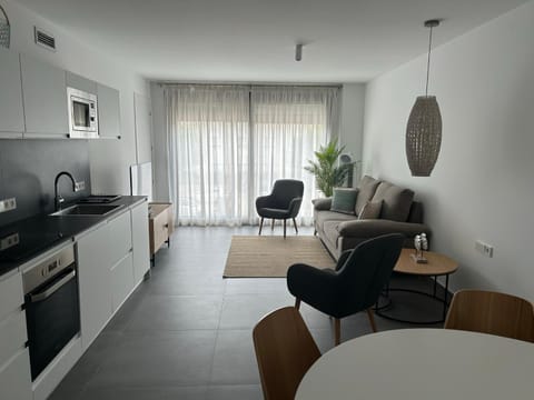 Living room, Dining area, kitchen