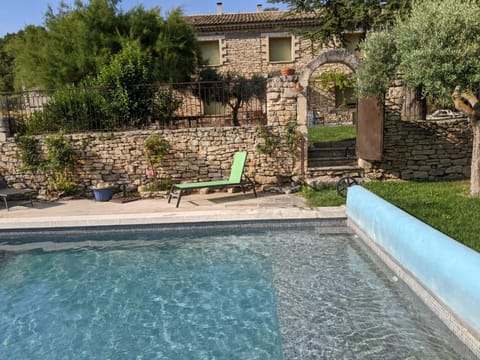 Swimming pool, sunbed