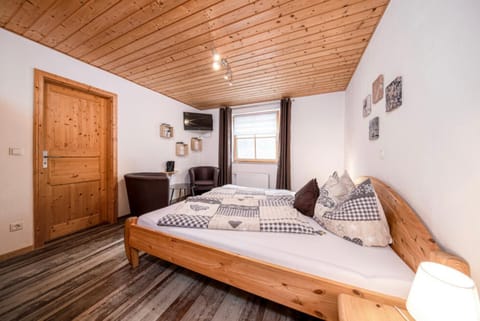 Toskanahaus, NJUALMS Apartment in Tyrol