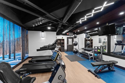 Day, TV and multimedia, Fitness centre/facilities