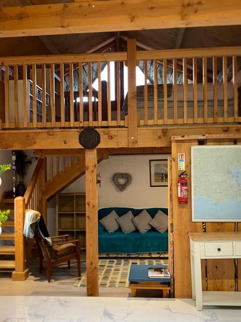 Kingsford renovated old cottage House in Ireland