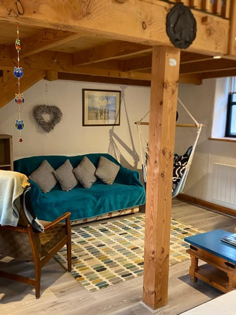 Kingsford renovated old cottage House in Ireland