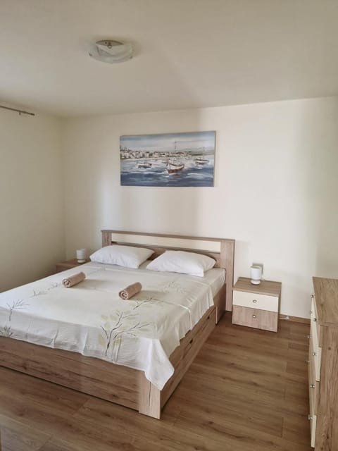 Spacious and Peaceful Apartment Rosemary Apartment in Šibenik-Knin County, Croatia