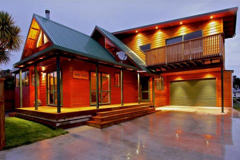 Property building, Parking