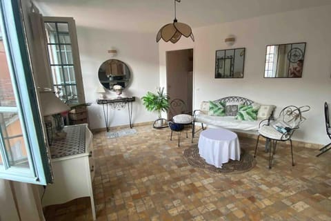 Grasse : Centre ville Superbe appartement 2 chambres Apartment in Grasse