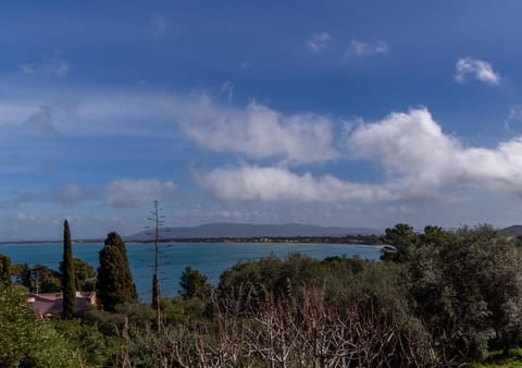LA DOMIZIANA House in Porto Santo Stefano