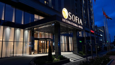 Property building, Facade/entrance, Night, Lobby or reception, Logo/Certificate/Sign