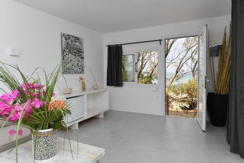 Living room, Sea view