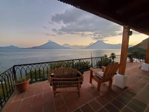 Patio, Natural landscape, Activities, Bird's eye view, Garden, View (from property/room), Balcony/Terrace, Dining area, Hiking, Evening entertainment, City view, Garden view, Lake view, Landmark view, Mountain view, Sea view, Entertainment, Dinner, Drinks, Sunset, Inner courtyard view, hair dresser