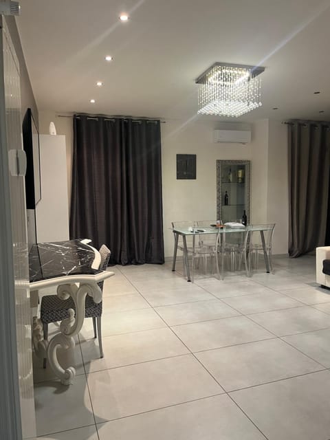 Cipro Roomy House - Vatican Apartment in Rome