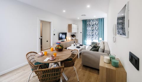 Living room, Lounge or bar