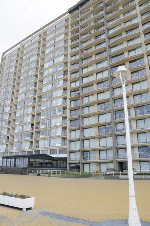 Seasight View 1002 Apartment in Koksijde