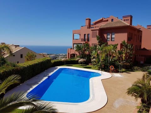 Sea view, Swimming pool