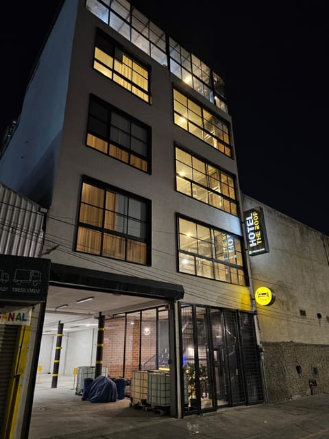 Property building, Facade/entrance