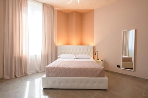 Room Don Alfonso Luxury Apartment in Parma