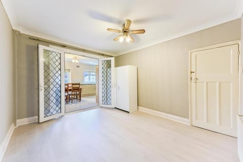 Living room, Photo of the whole room, wardrobe