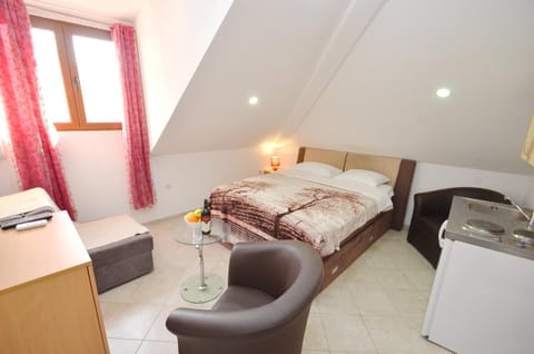 Old town central Apartment in Kotor