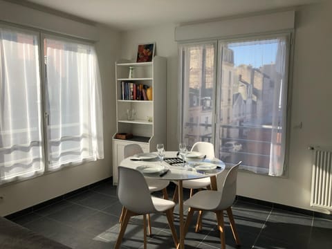 Echappée mer - 4 pers - Parking privé - Ascenseur - 60m2 Apartment in Le Havre
