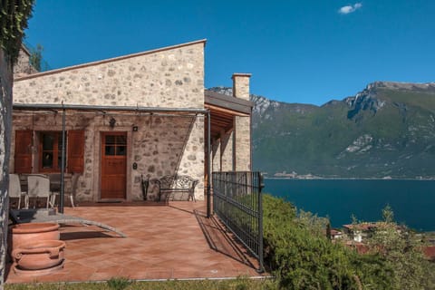 Day, Natural landscape, View (from property/room), Lake view, Mountain view