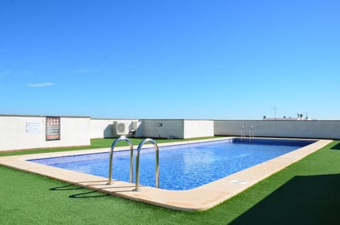 Balcony/Terrace, Pool view, Swimming pool, Swimming pool