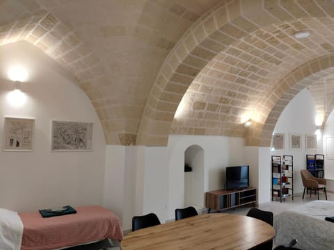 Living room, Lunch, kitchen