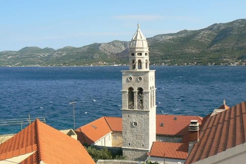 Smiley apartment with a million dollar view Apartment in Korčula